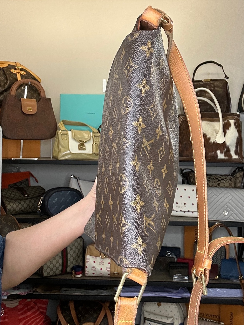 Louis Vuitton Musette Salsa GM Monogram Crossbody Bag | LM0036 (2000) with COA - Picture 9 of 14
